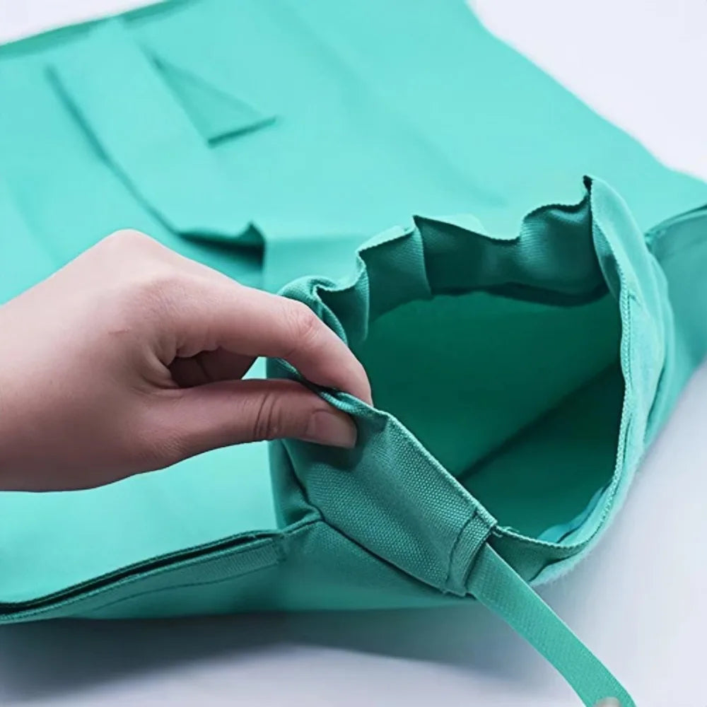 Foldable Anti-Scratch Travel Carrier Pouch for Cats