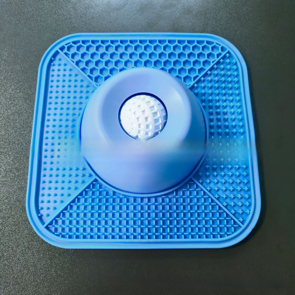 Dog Lick Mat &amp; Slow Feeder Bowl with Spinning Lick Ball