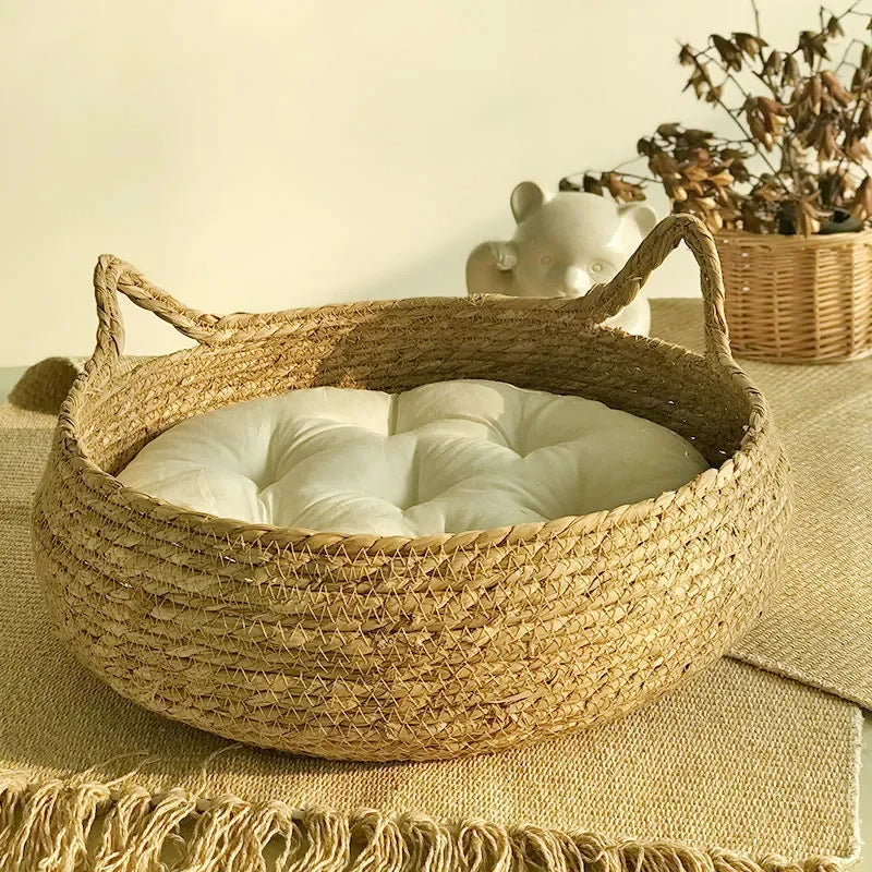 Handmade Woven Cat Bed with Seasonal Warmth Pad