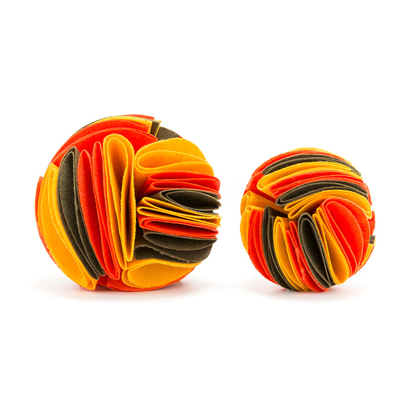 Collapsible IQ Boosting Snuffle Ball for Dogs &amp; Cats