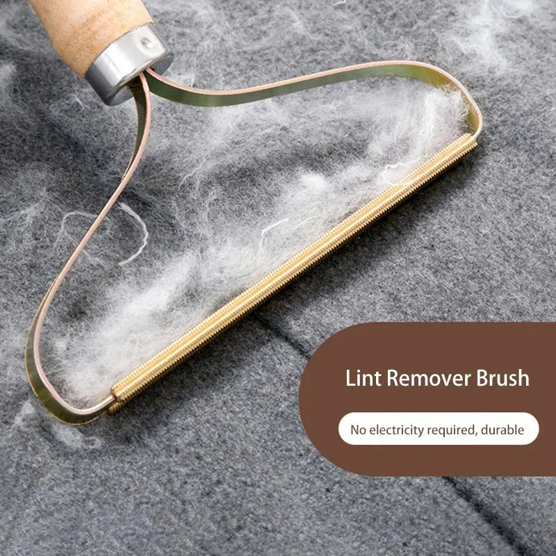 Wooden Handle Portable Lint Remover & Pet Hair Brush
