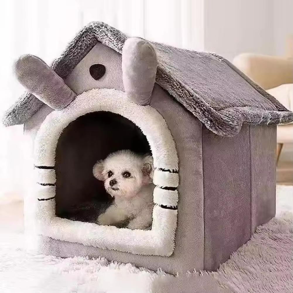 Cozy Indoor Cat House with Plush Den Design