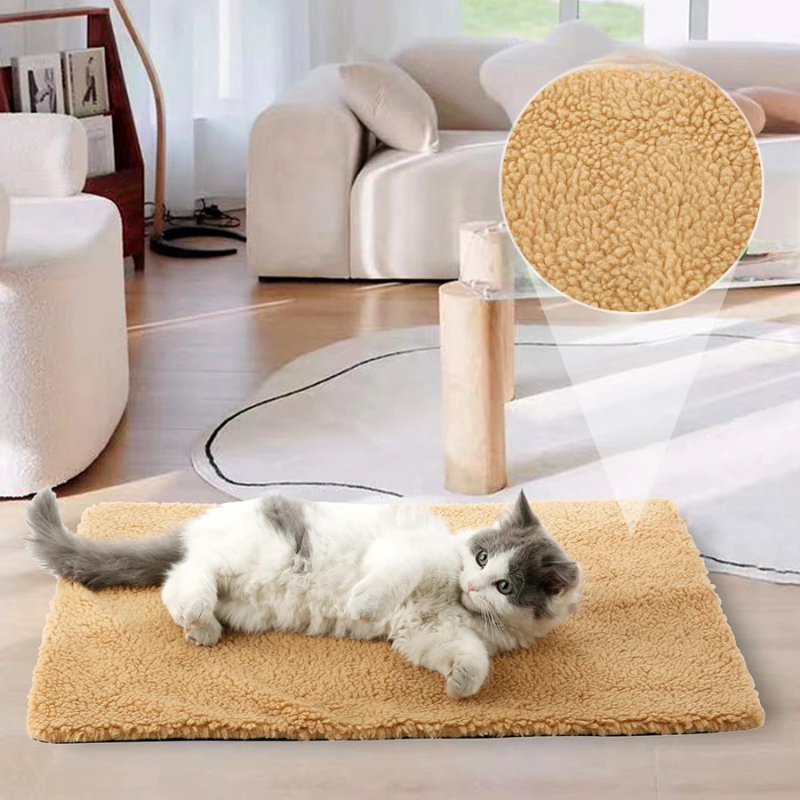 Self-Heating Pad for Cats and Dogs