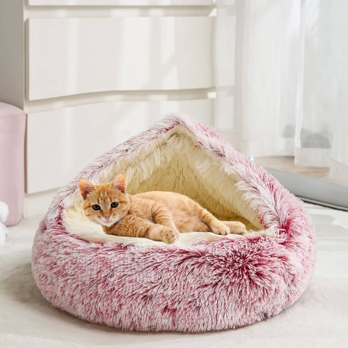 Plush Donut Bed for Dogs and Cats